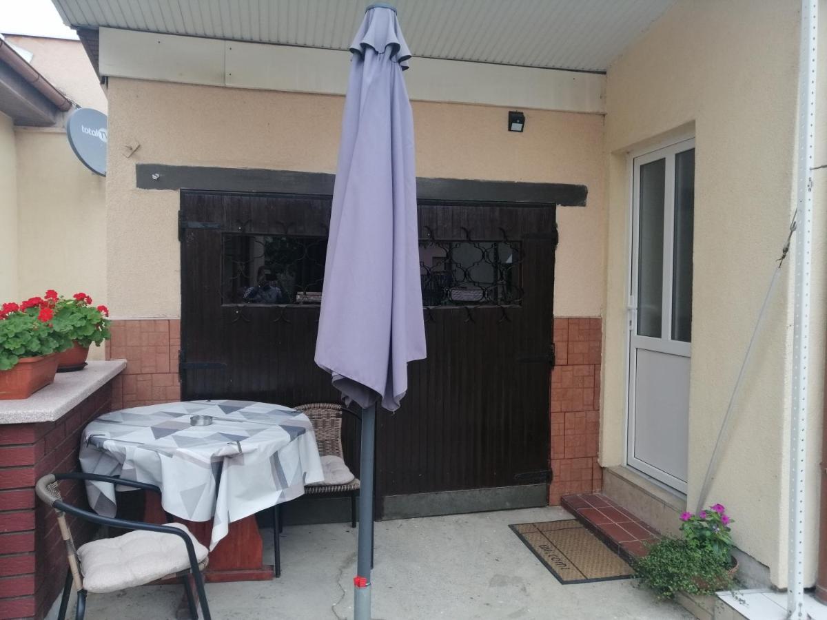 Studio Apartman Bandb Đakovo Exterior photo
